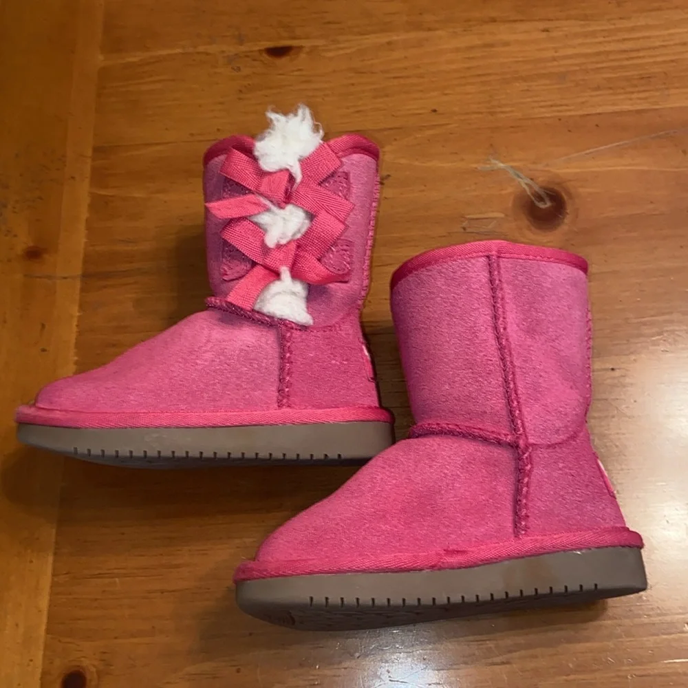 Koolaburra by UGG VICTORIA SHORT BOOT Toddler